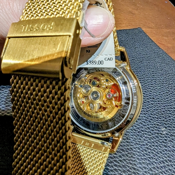 Men's Fossil Watch (Lunar Year of the Rabbit) - Picture 2 of 4